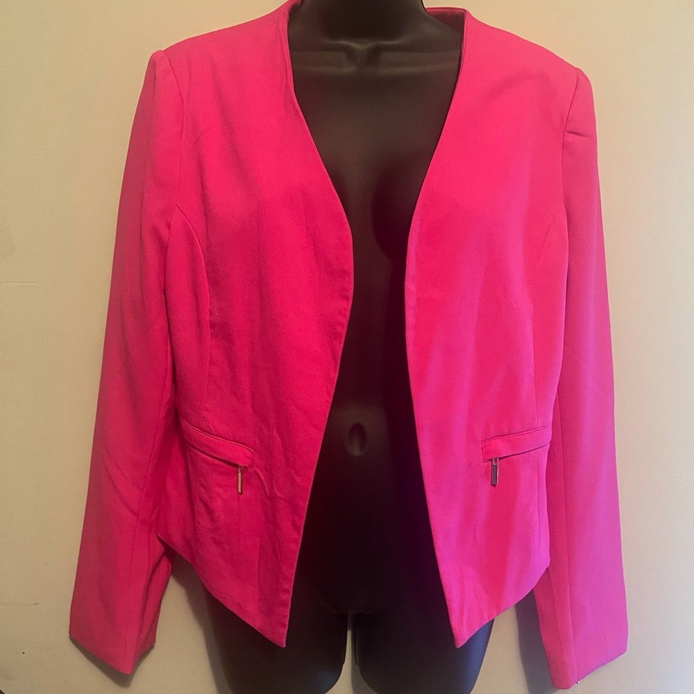 Juniors  Fuchsia Cropped Blazer